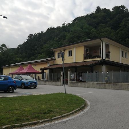 Locazione Turistica Varaita-Brossasco Eksteriør bilde